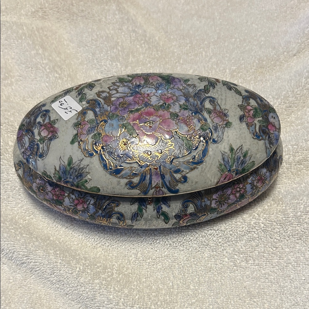 Vintage floral Decorative Box
